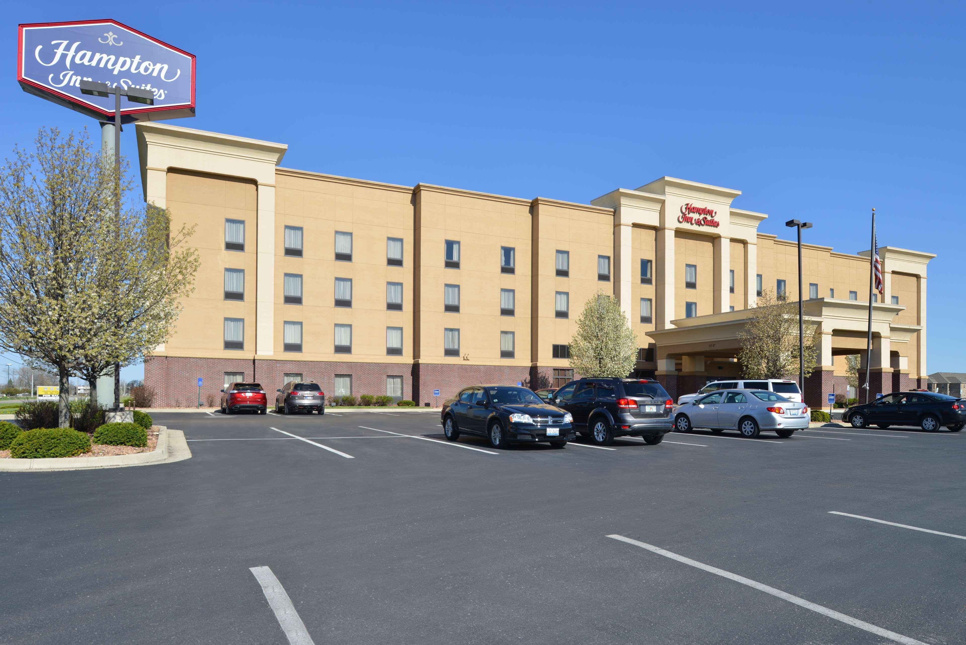 Hampton Inn & Suites Muncie Exterior foto