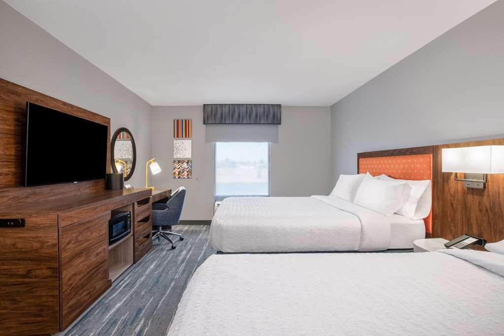 Hampton Inn & Suites Muncie Zimmer foto